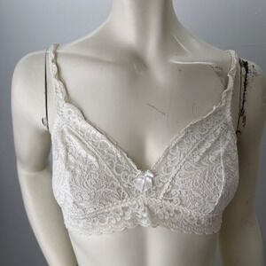 Floral Lace Bralette Cream Sheer Wireless V-Neck Bow Detail Coquette  Small